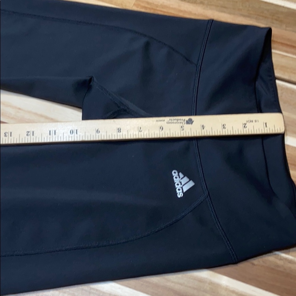 Adidas capris. - Picture 6 of 8
